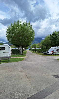 Camping Les Rives du Lac