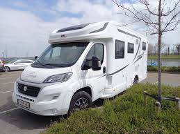 MC Louis 460G CARAT (avec attache-remorque)